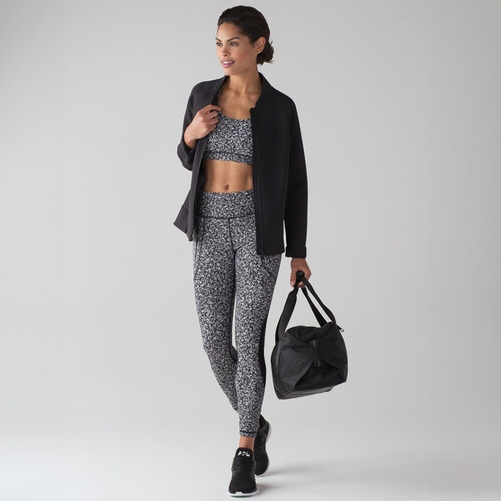 Lululemon Invigorate 7/8 Tight